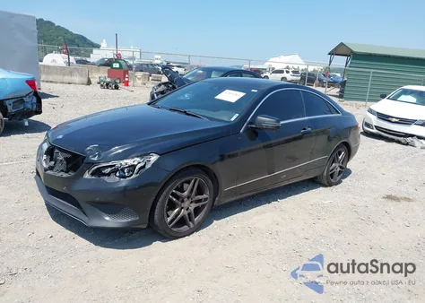 2014 Mercedes-Benz E 350 z USA, uszkodzony, nr VIN WDDKJ5KB1EF241464